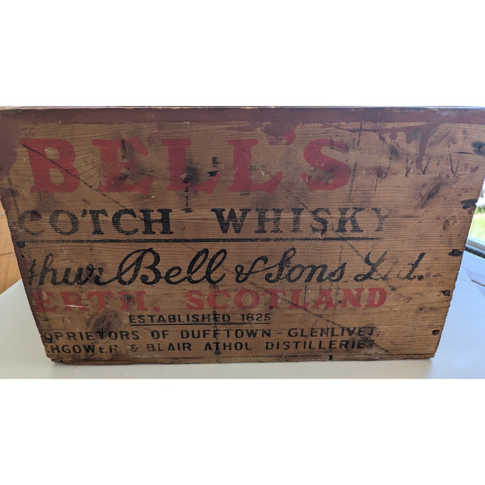 Vintage Bell's Scotch Whisky Wooden Crate Arthur Bell & Sons Perth Scotland Box